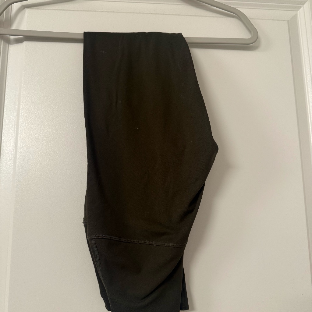 Set Active Sportbody Leggings After Hours Size S Nwot
